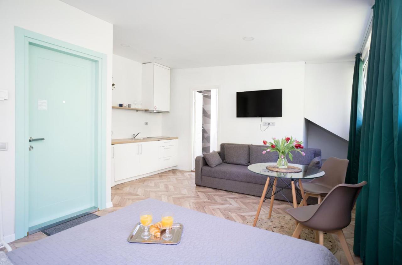 House 22A Studio Apartments Каунас Екстер'єр фото